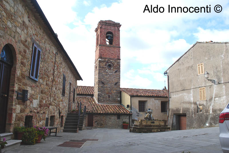 MONTEVERDI MARITTIMO: PIAZZA E CAMPANILE DELLA CHIESA DI SANT'ANDREA 1' IMMAGINE